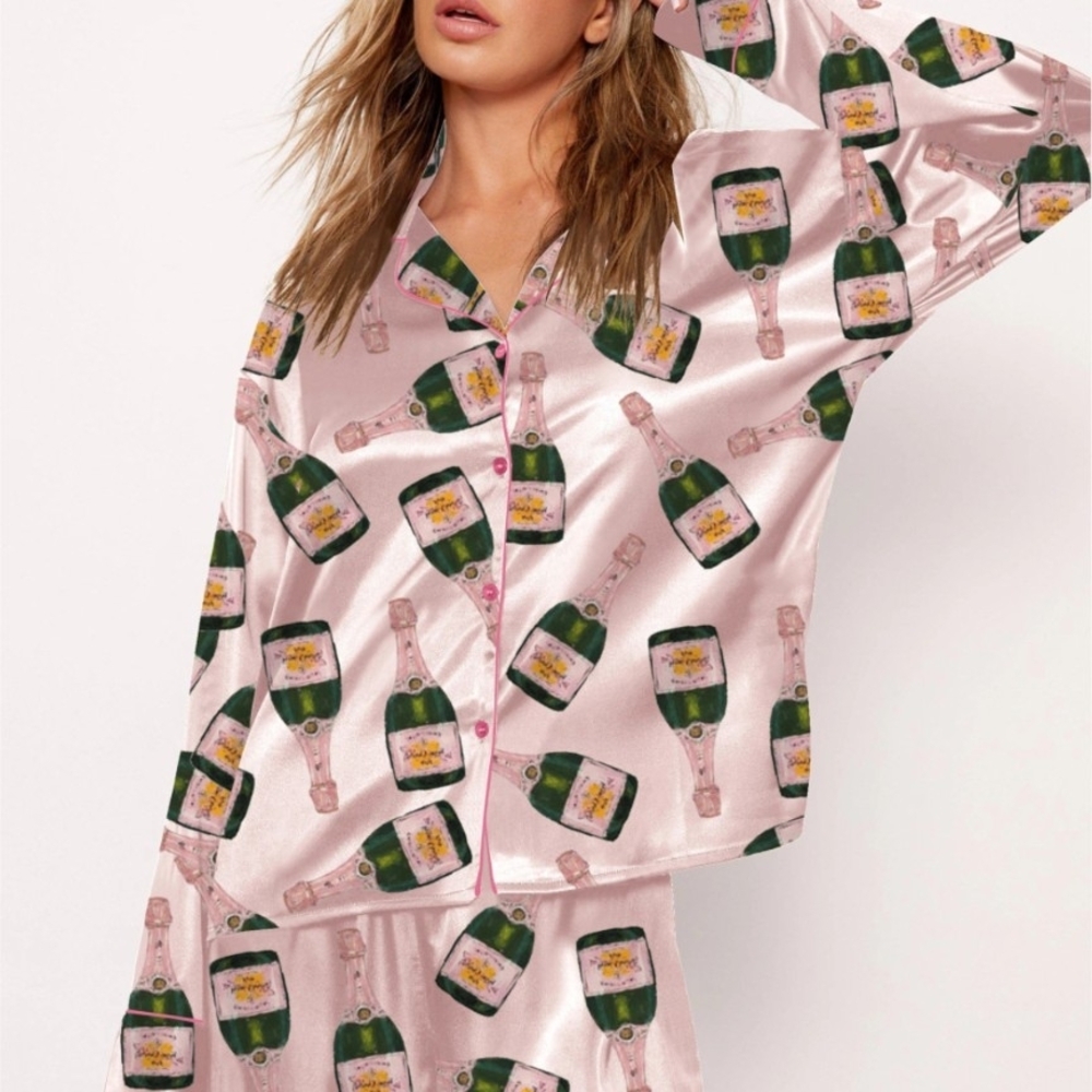 NWT Champagne Bottle Satin Pajama Set, Size M